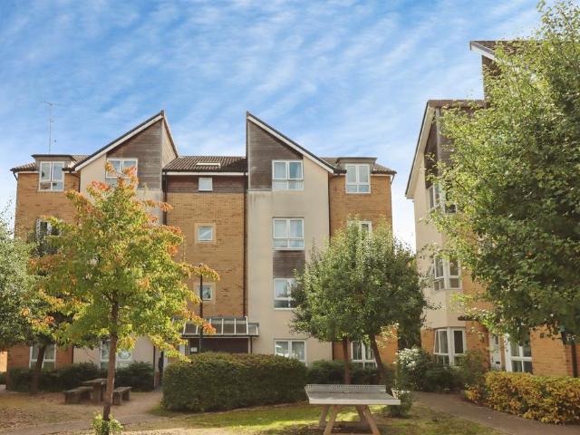 Flat for sale in Henbury, Bristol
