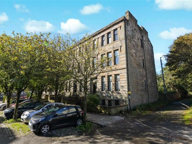 Flat for sale in Ibroxholm, Glasgow