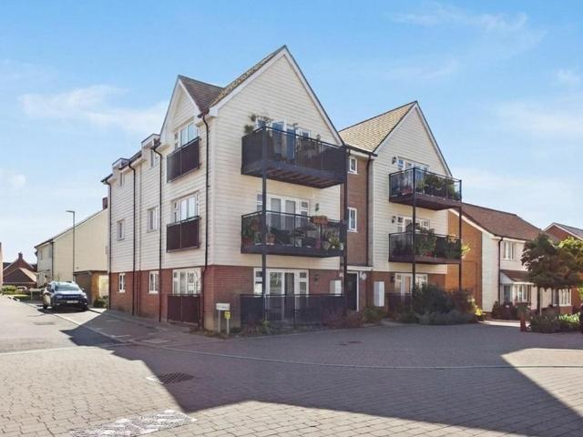 Flat for sale in Cheeseman's Green, Bridgefield