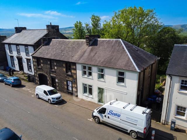 Flat for sale in Beith, Scotland