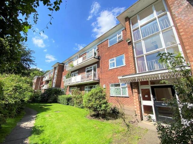 Flat for sale in Georgia, Greater Manchester