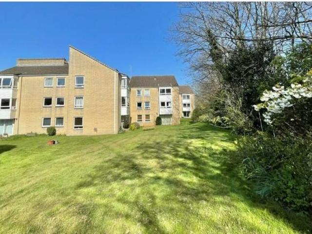 Flat for sale in Kingswood, South Gloucestershire