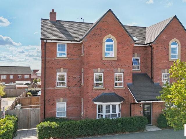 Flat for sale in Lubbesthorpe, Pinfold