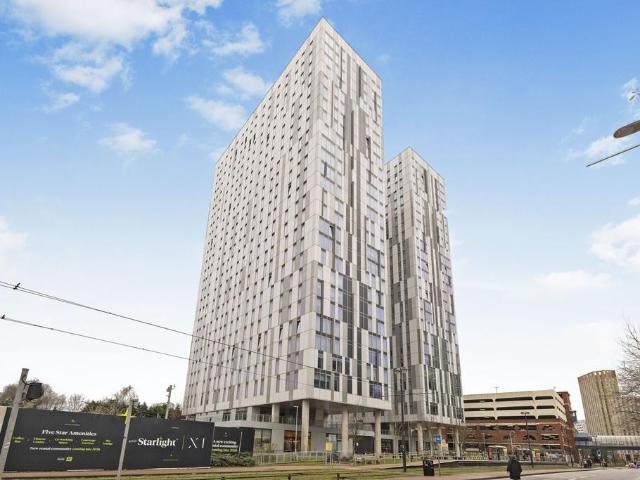 Flat for sale in Salford, Greater Manchester