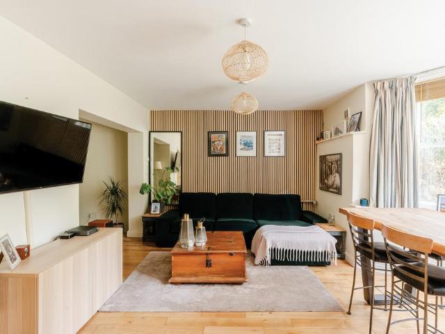 Flat for sale in Feckenham, City Of Bristol