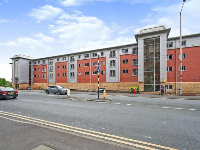 Flat for sale in Fishwick, Higher Bartle