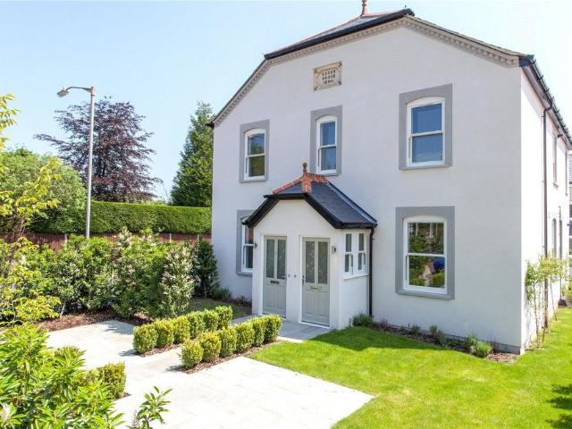 Flat for sale in Lane End, Isle Of Man