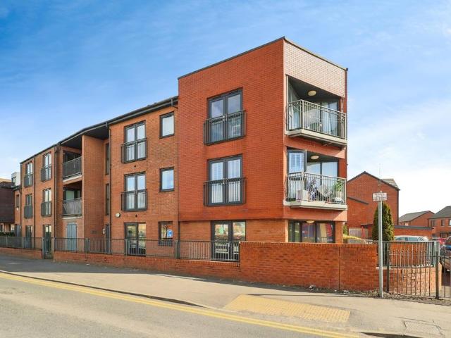 Flat for sale in Georgia, Greater Manchester