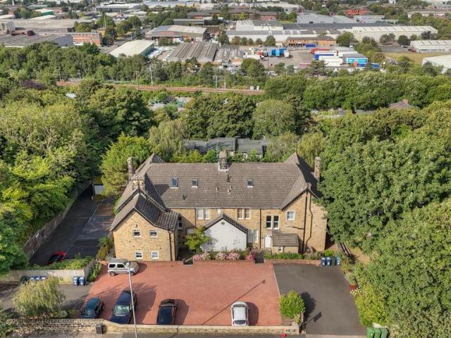 Flat for sale in Low Fell, Tyne And Wear