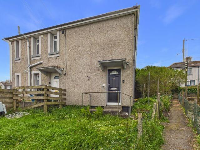 Flat for sale in Wherrytown, Penzance