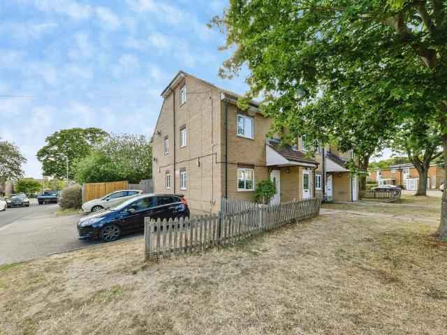 Flat for sale in Bedwell, Shephall