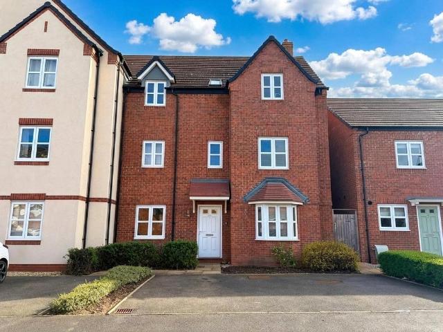 Flat for sale in Meon Vale, Alderminster