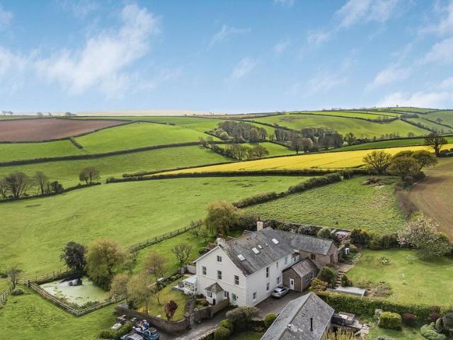 Flat for sale in Churchstow, South Hams