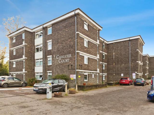 Flat for sale in Longport, The Bridge