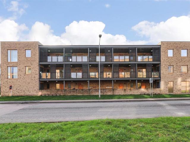 Flat for sale in Arbury, Cambridgeshire