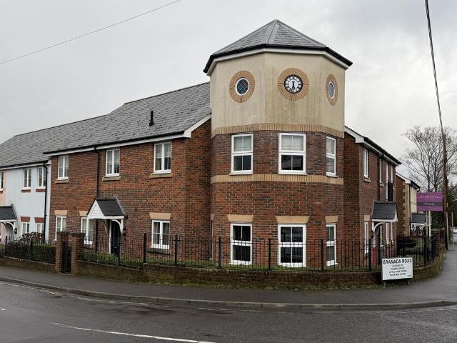 Flat for sale in Hedge End, Helford