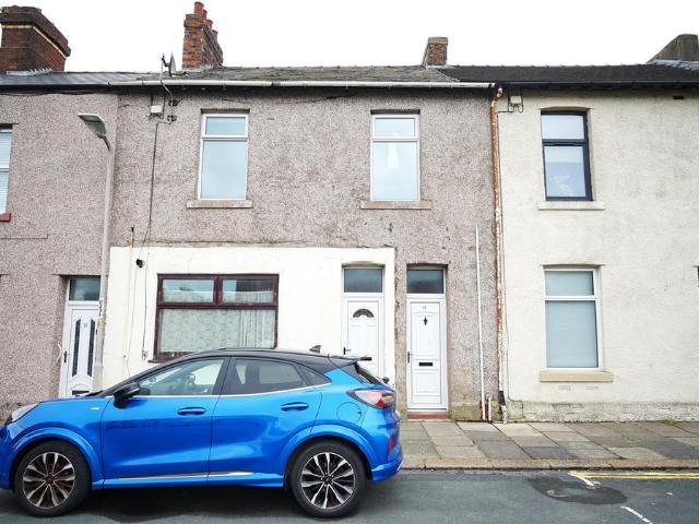 Flat for sale in Barrow
