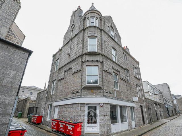Flat for sale in City Centre, Ballindoch