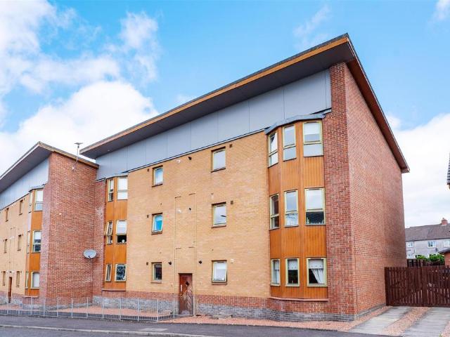 Flat for sale in Wishawhill, Cambusnethan