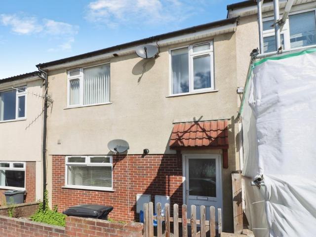Flat for sale in Whitehall, Feckenham