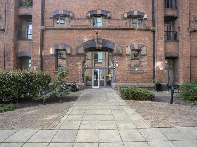 Flat for sale in Birkenhead, Wirral