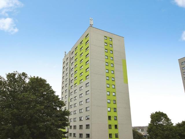 Flat for sale in Arena Quarter, Leeds
