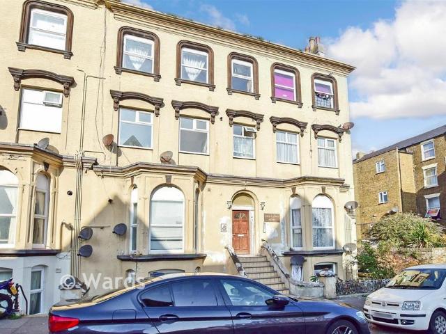Flat for sale in Cliftonville West, Acol