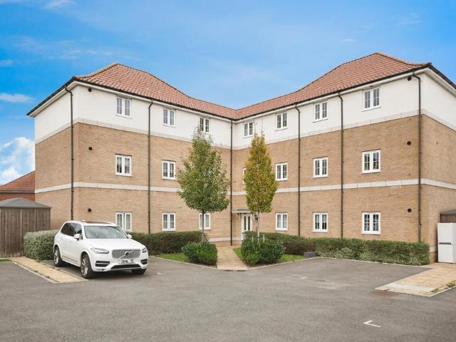 Flat for sale in Ash, Kent