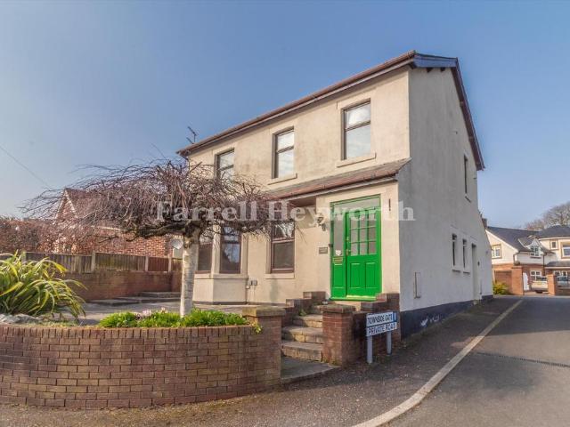Flat for sale in Cabus, Lancashire
