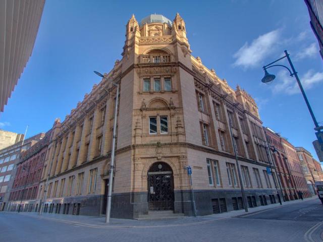 Flat for sale in St Matthew's, Old Wharf