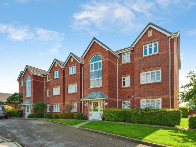 Flat for sale in St Helens