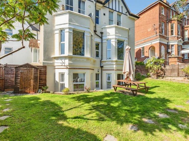 Flat for sale in St Leonards, Hastings