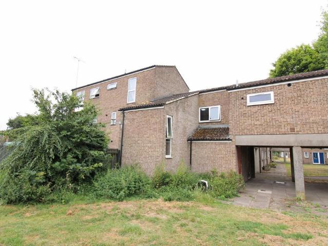 Flat for sale in Westcliff, Dragonby