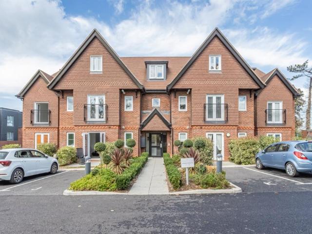 Flat for sale in Westgate-on-Sea, Acol