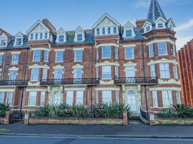 Flat for sale in Comers, Norfolk