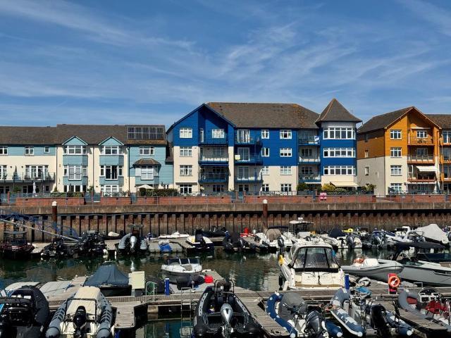 Flat for sale in Budlake, Devon