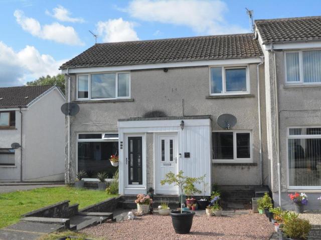 Flat for sale in Denny