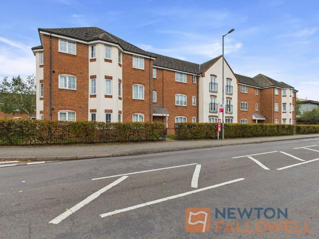 Flat for sale in Bloxwich, West Midlands