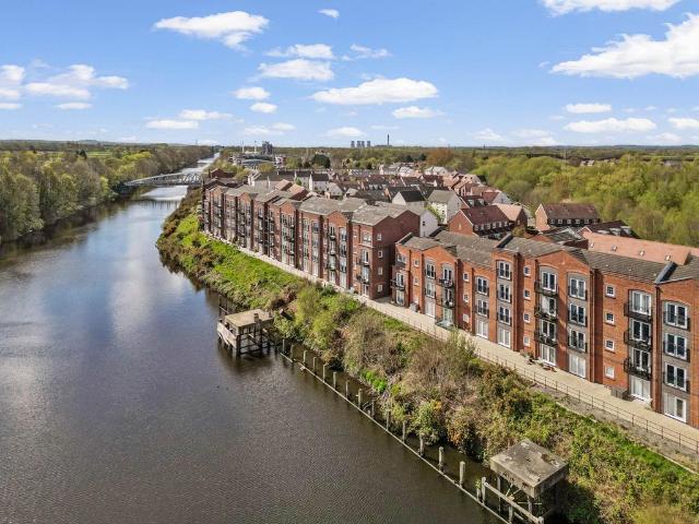 Flat for sale in Lower Walton, Warrington