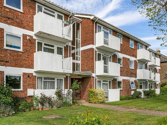 Flat for sale in Norbiton, Isle Of Man