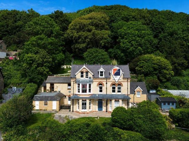 Flat for sale in Slade, Kentisbury