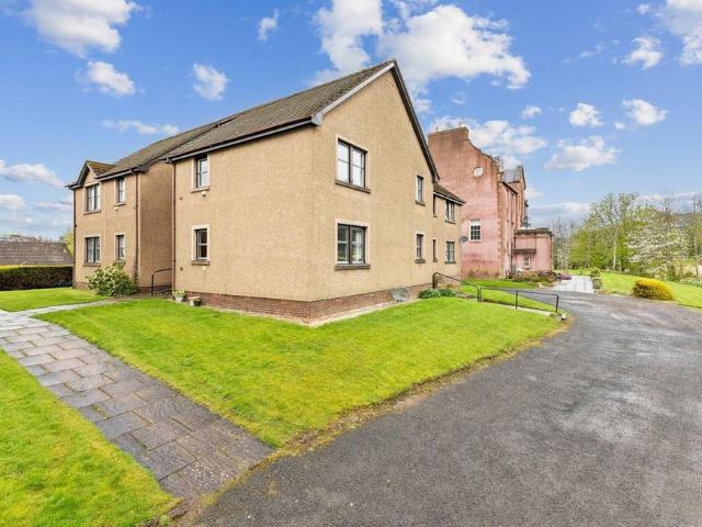 Flat for sale in Bridge Of Earn, Scotland