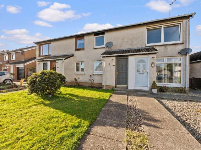 Flat for sale in Broomridge, Stirling
