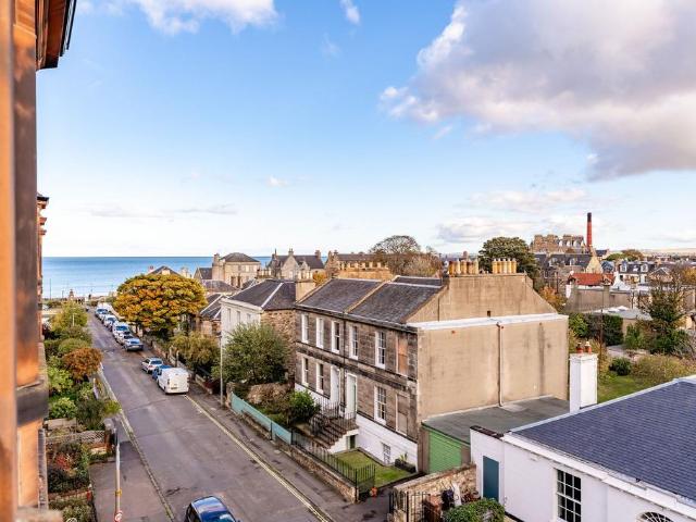 Flat for sale in Bellfield, Portobello