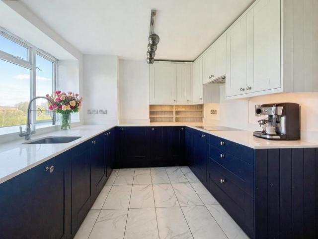 Flat for sale in Feckenham, City Of Bristol