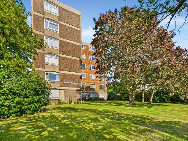 Flat for sale in West Worthing, Worthing