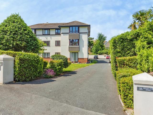 Flat for sale in Livermead
