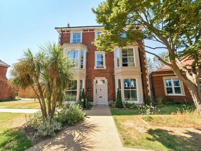 Flat for sale in Southsea, City Of Portsmouth