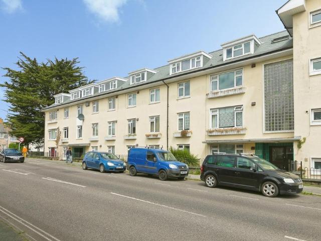 Flat for sale in Treneere, Penzance