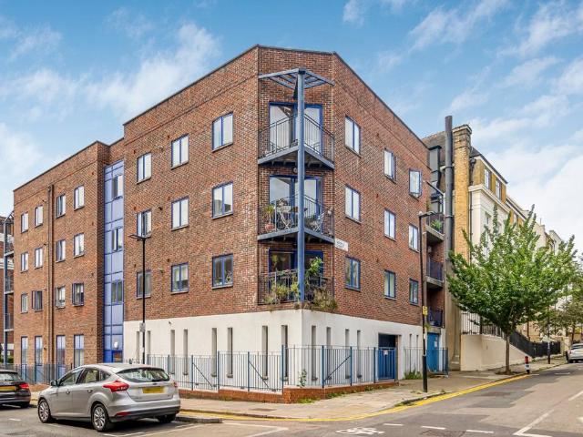 Flat for sale in Clerkenwell, Greater London